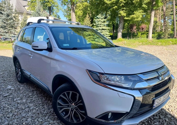 Mitsubishi Outlander cena 69900 przebieg: 183151, rok produkcji 2016 z Biała małe 137